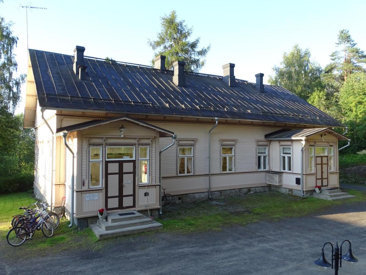 B&B Savikon Kartano 키티 외부 사진